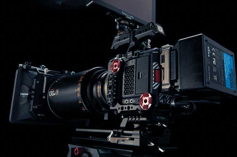 Cámara RED con óptica de cine